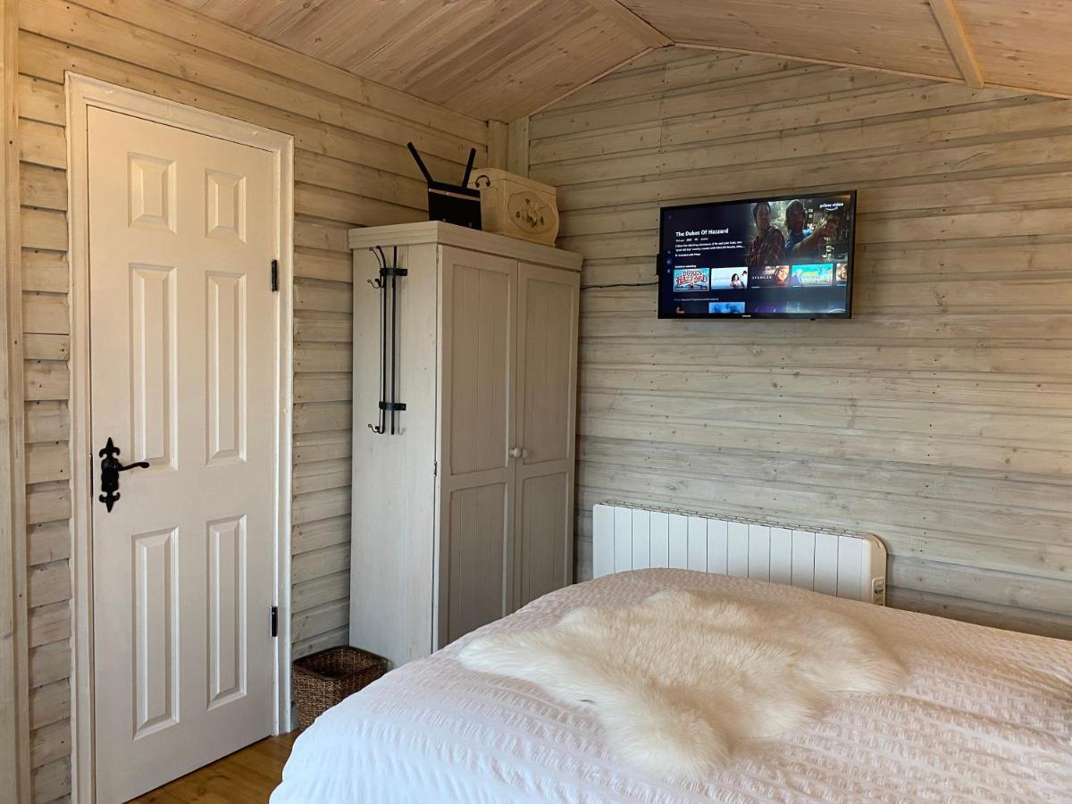 Adorable Cabin In The Countryside Портлийш Екстериор снимка