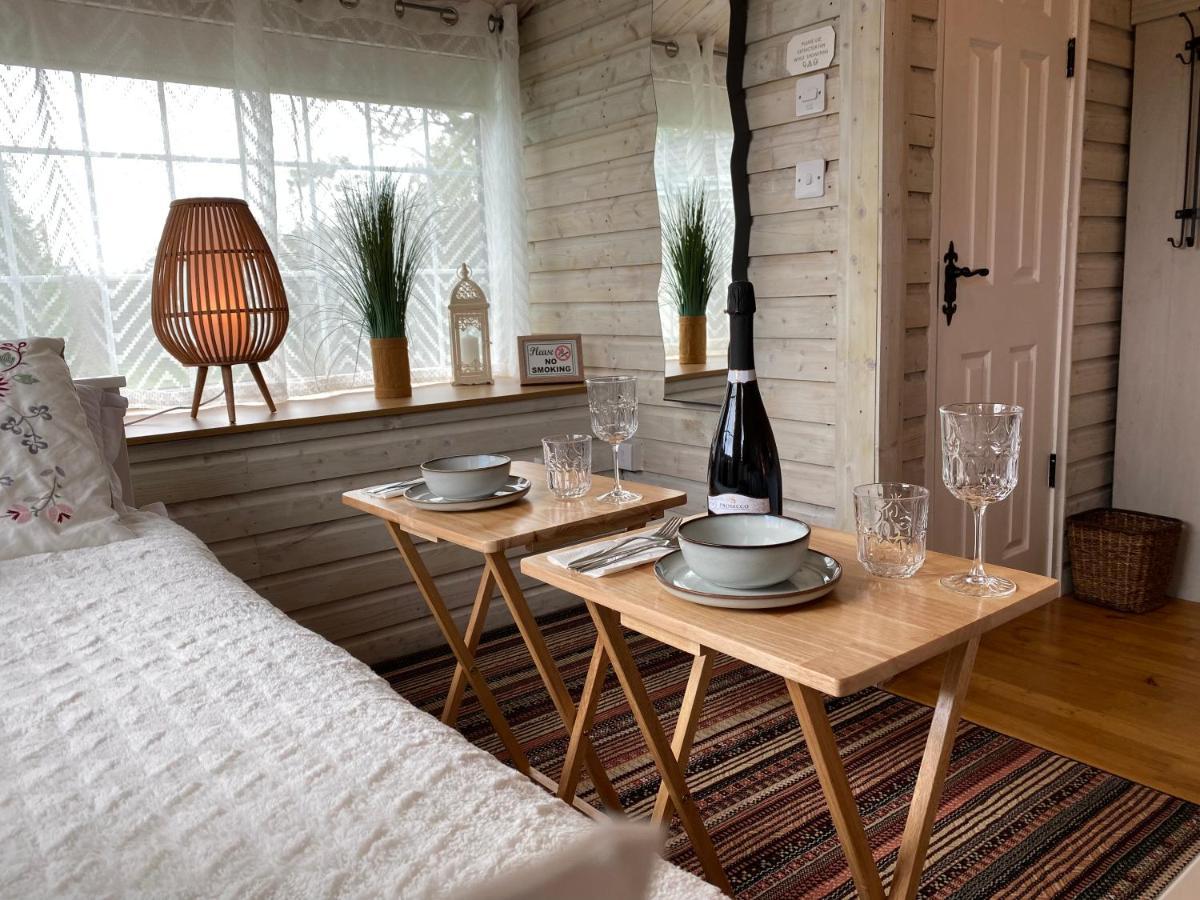 Adorable Cabin In The Countryside Портлийш Екстериор снимка